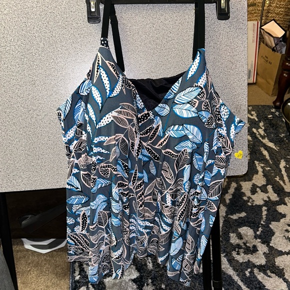 dreamsuit Other - New Dreamsuit swim top